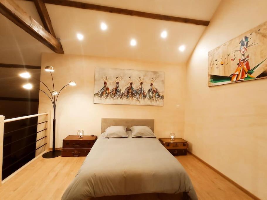 Saint-Angel La Grange De Marie A St Angel - Magnifique Grange Renovee En Loft Pour 1 A 6 Pers别墅 外观 照片